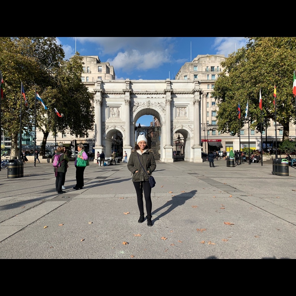 Meet your Posher, Nadhya